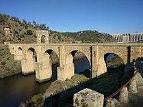 Alcntara Bridge, 104-106