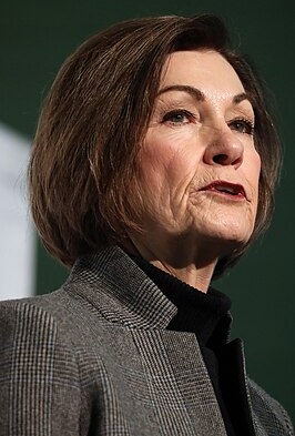 Kim Reynolds of the U.S. (1959-)
